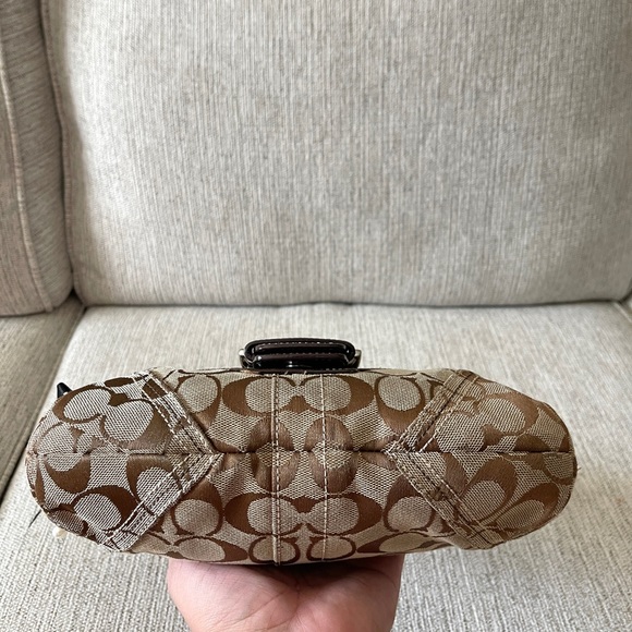 SOLD - Picture 4 of 6